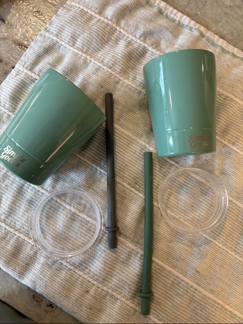 Simple Goods kids stainless steel 8oz tumbler with acrylic lid & Silicon Straw - Picture 6 of 6